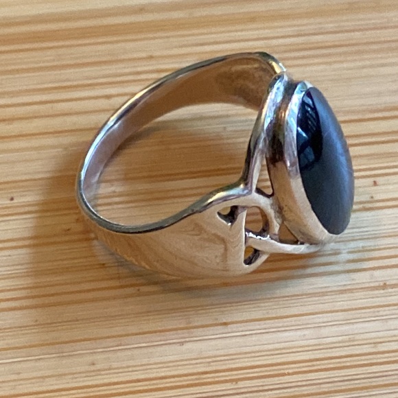 Jewelry - 925 silver with onyx ring